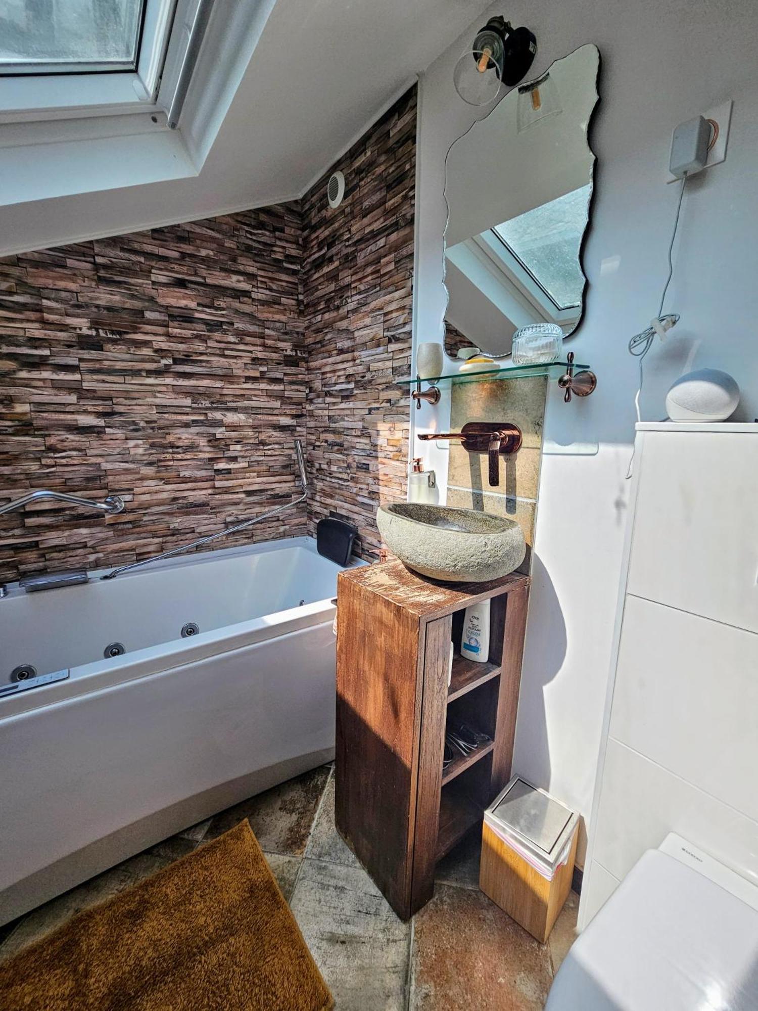 2 Appt Medielounge Ou Medieold, Parking Vue Magnifique Par Beds76 Rouen Bagian luar foto